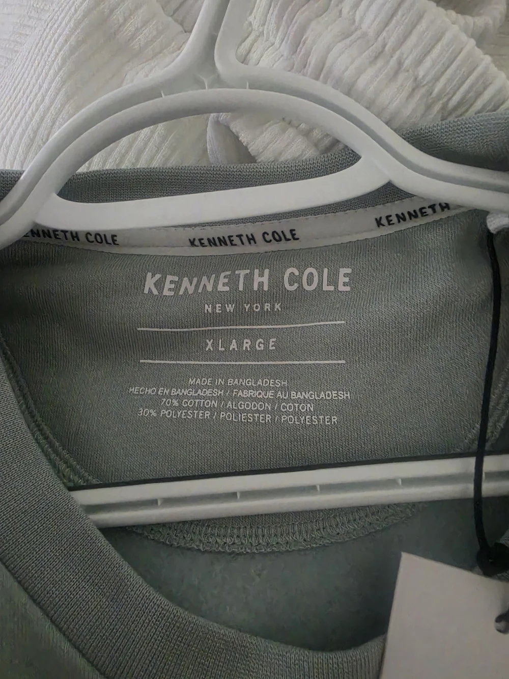 Kenneth Cole Mint Green Crewneck Sweatshirt - Picture 5 of 5